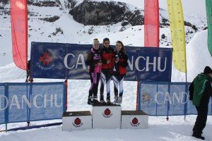 Podium cadetes: Leire (PRoncal) María (Irrintzi) Irune (PRoncal)