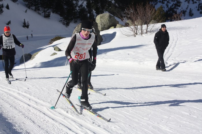 Iker encara la larga subida