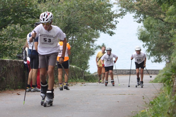 Iker, Jokin y Lander en la rampa más larga de Urgull